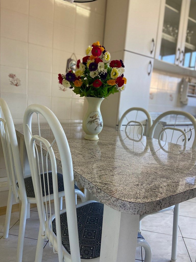 Cozy Apartment Near Downtown Gramado