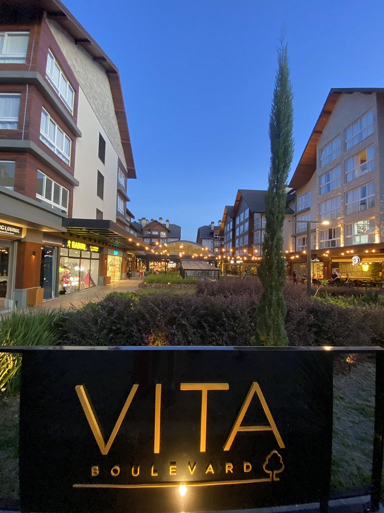 Center Vitta Boulevard, next to Parque Criamigos