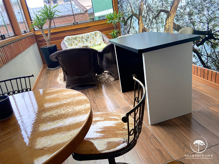 Modern apartment downtown Gramado, near Criamigos.