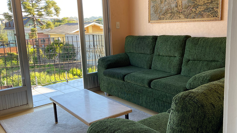 Cozy Apartment Near Downtown Gramado