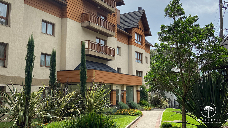 Apartamento nuevo centro Gramado vista magnífica
