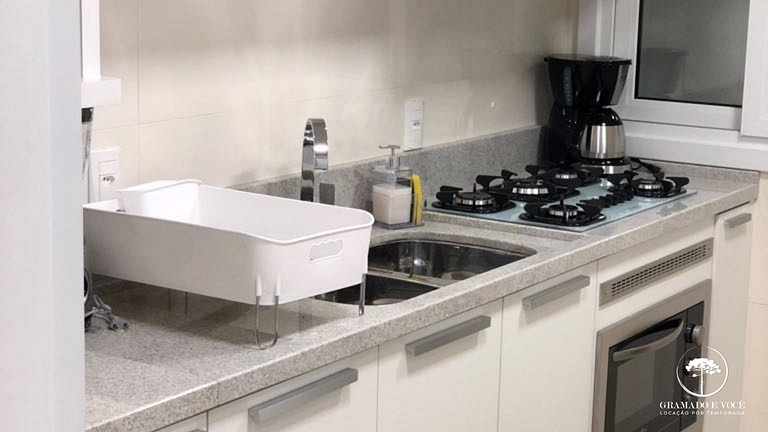 Apartamento nuevo centro Gramado vista magnífica