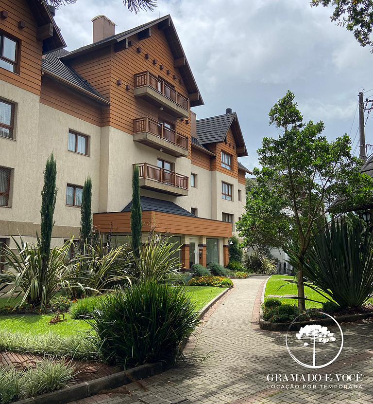 Apartamento nuevo centro Gramado vista magnífica