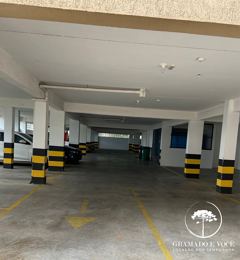 Apartamento nuevo centro Gramado vista magnífica