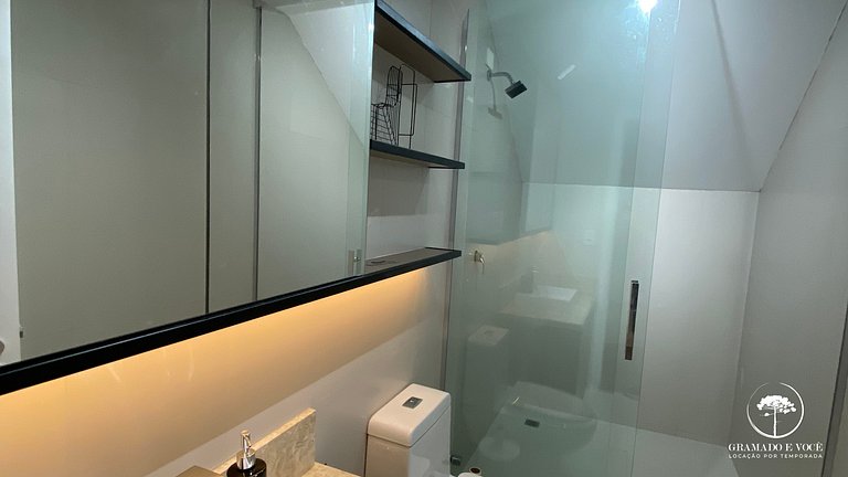Luxury Apt with 5 Suites in Front of Rua Torta
