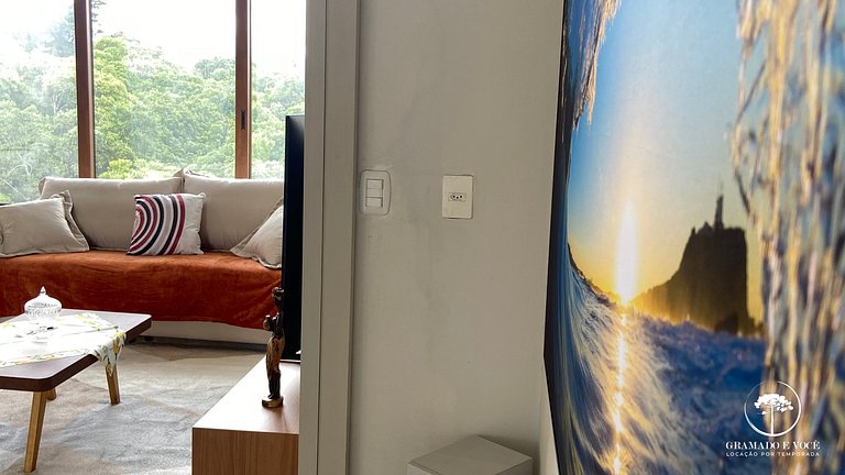 Luxury Apt with 5 Suites in Front of Rua Torta