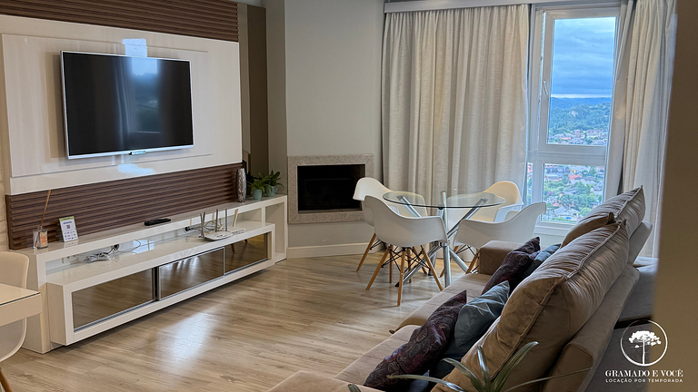 New apartment in downtown Gramado magnificent view