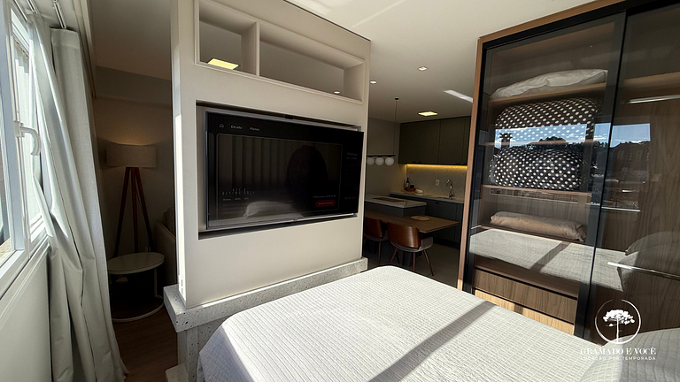 Modern apt next to Criamigos Park + coffee Day 1