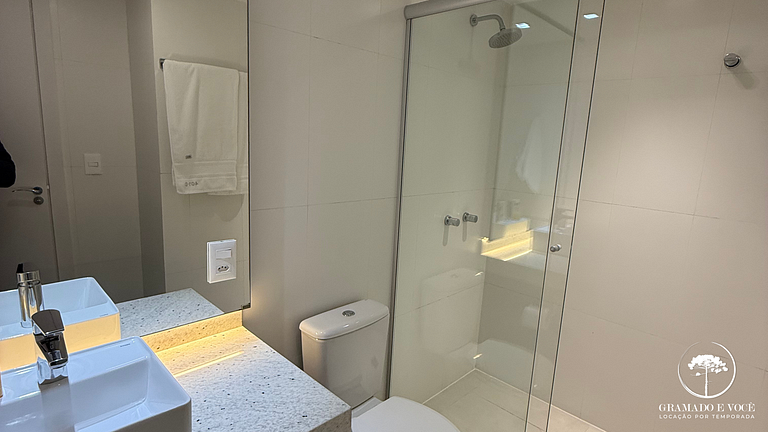 Apto Moderno ao lado do Criamigos + Café 1º Dia