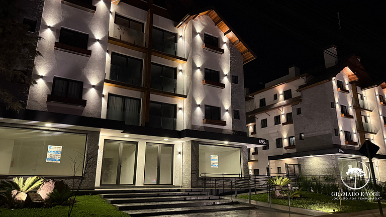 New apartment in Gramado Wax Museum and NbaPark.