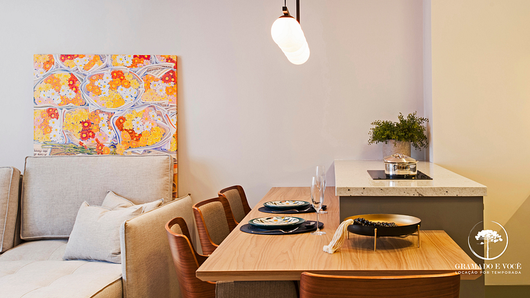 Modern apartment near Criamigos and 1st Day Coffee