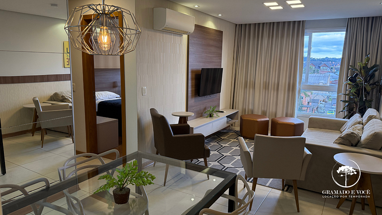 Modern 2-Bed Apt with BBQ in Gramado
