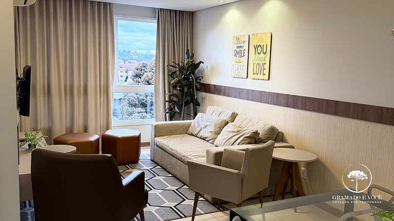 Modern 2-Bed Apt with BBQ in Gramado