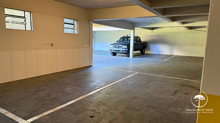 2-Bed Apt Facing Rua Torta