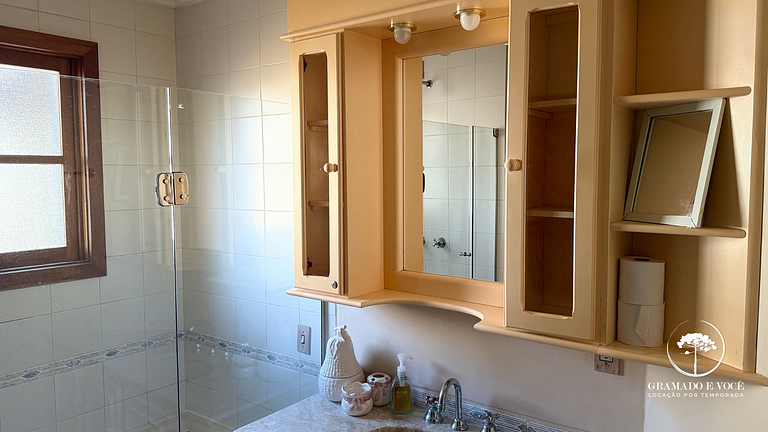 2-Bed Apt Facing Rua Torta