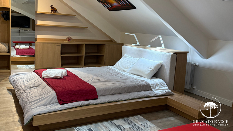 Luxury Apt with 3 Suites in Front of Rua Torta