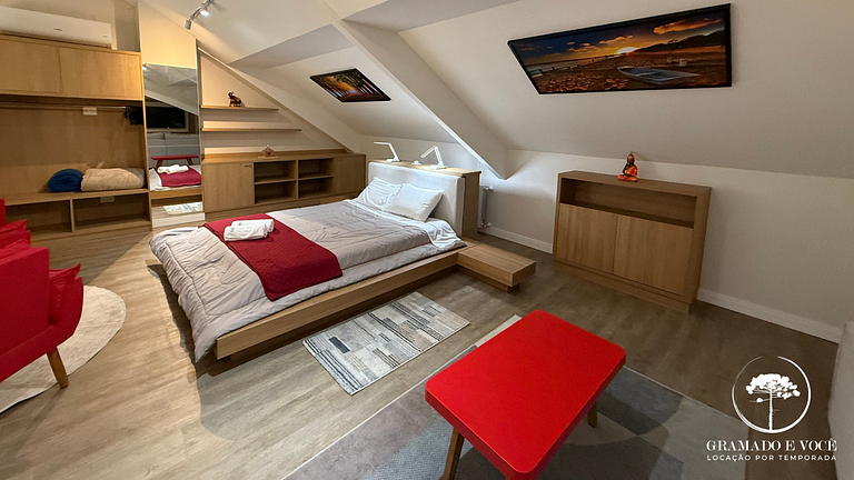 Luxury Apt with 3 Suites in Front of Rua Torta