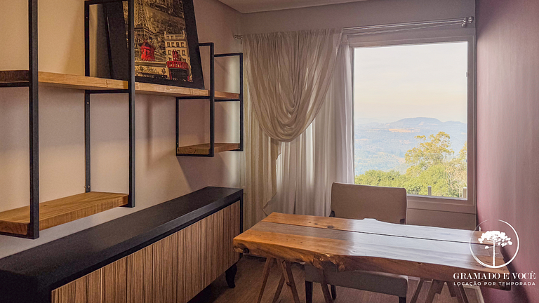 Casa com piscina 3 suítes a 15 min Centro Gramado