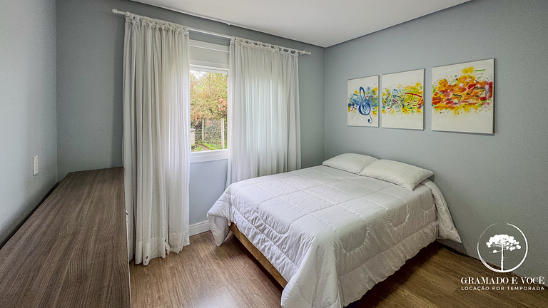 Casa con piscina 3 suites a 15min centro Gramado