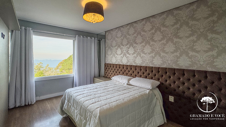 Casa com piscina 3 suítes a 15 min Centro Gramado