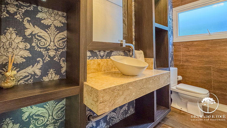 Casa con piscina 3 suites a 15min centro Gramado