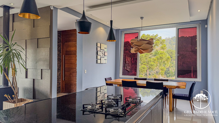 Casa con piscina 3 suites a 15min centro Gramado