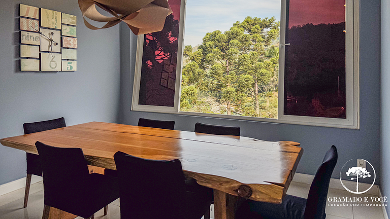 Casa com piscina 3 suítes a 15 min Centro Gramado