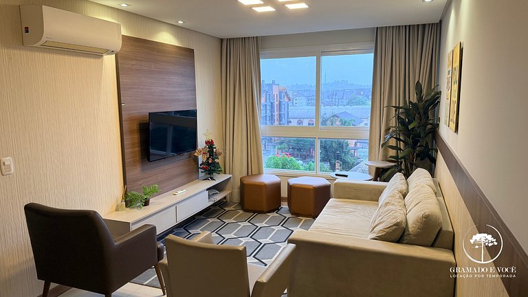 Modern 2-Bed Apt with BBQ in Gramado