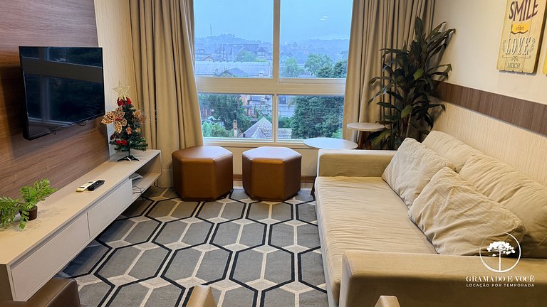 Modern 2-Bed Apt with BBQ in Gramado