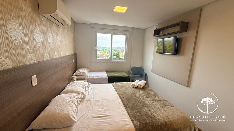 Modern 2-Bed Apt with BBQ in Gramado