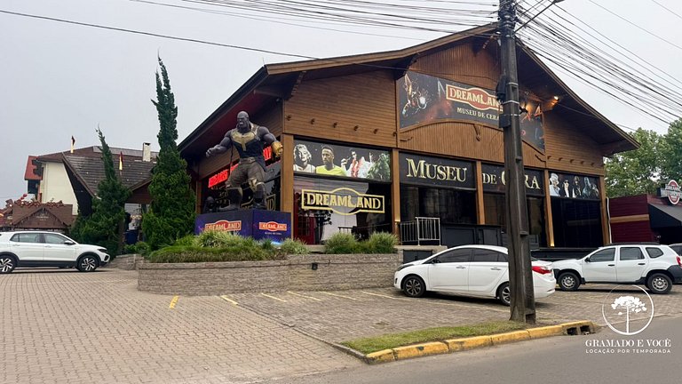 Apt novo Gramado próximo Museu de Cera e NBAPark