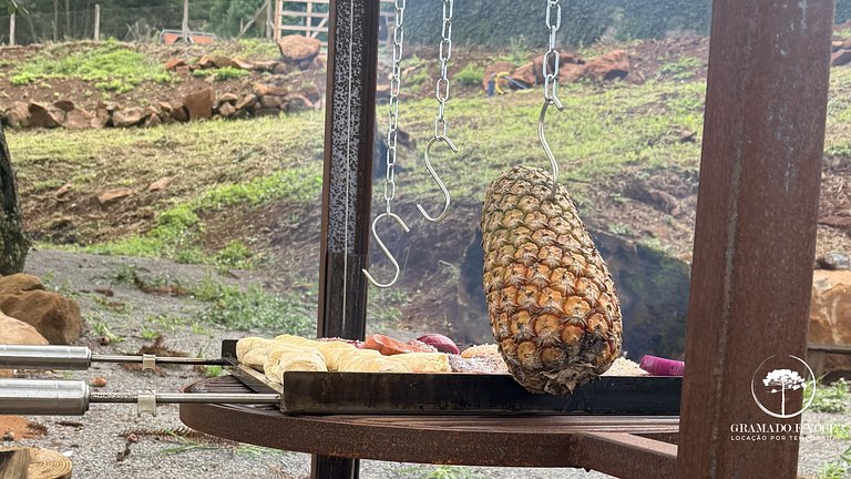 Casa con piscina 3 suites a 15min centro Gramado