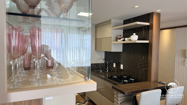 Apartamento novo próx.Hollywood Dream Car