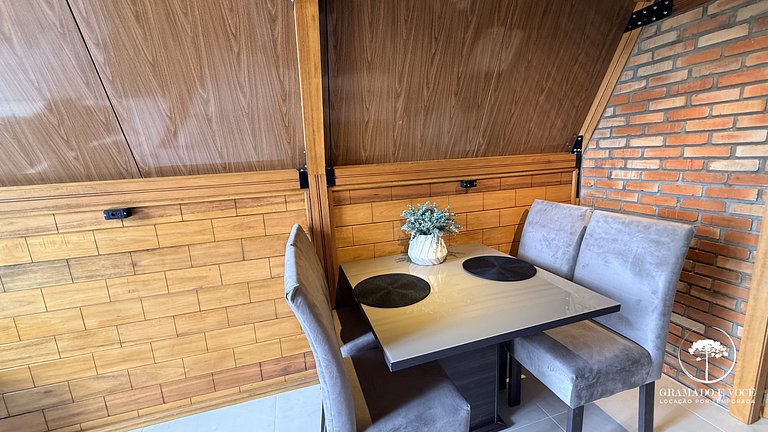 Cabana em Gramado c/ Jacuzzi vista p/ serra