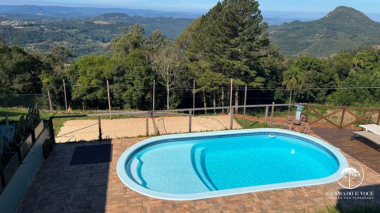 Casa con piscina 3 suites a 15min centro Gramado